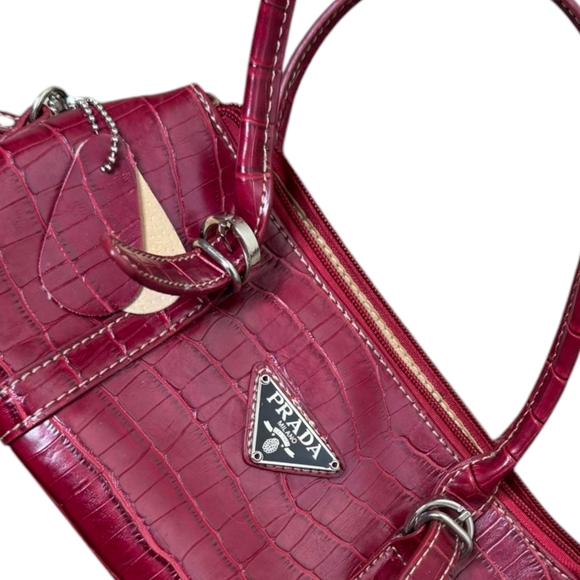 Smaller Sized Snakeskin Designer Purse - Picture 2 of 7